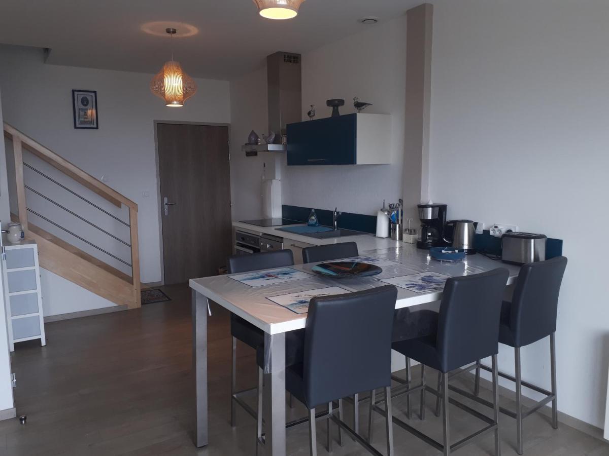 Lestrevet, Les Pieds Dans L Eau Apartment Plomodiern Exterior photo
